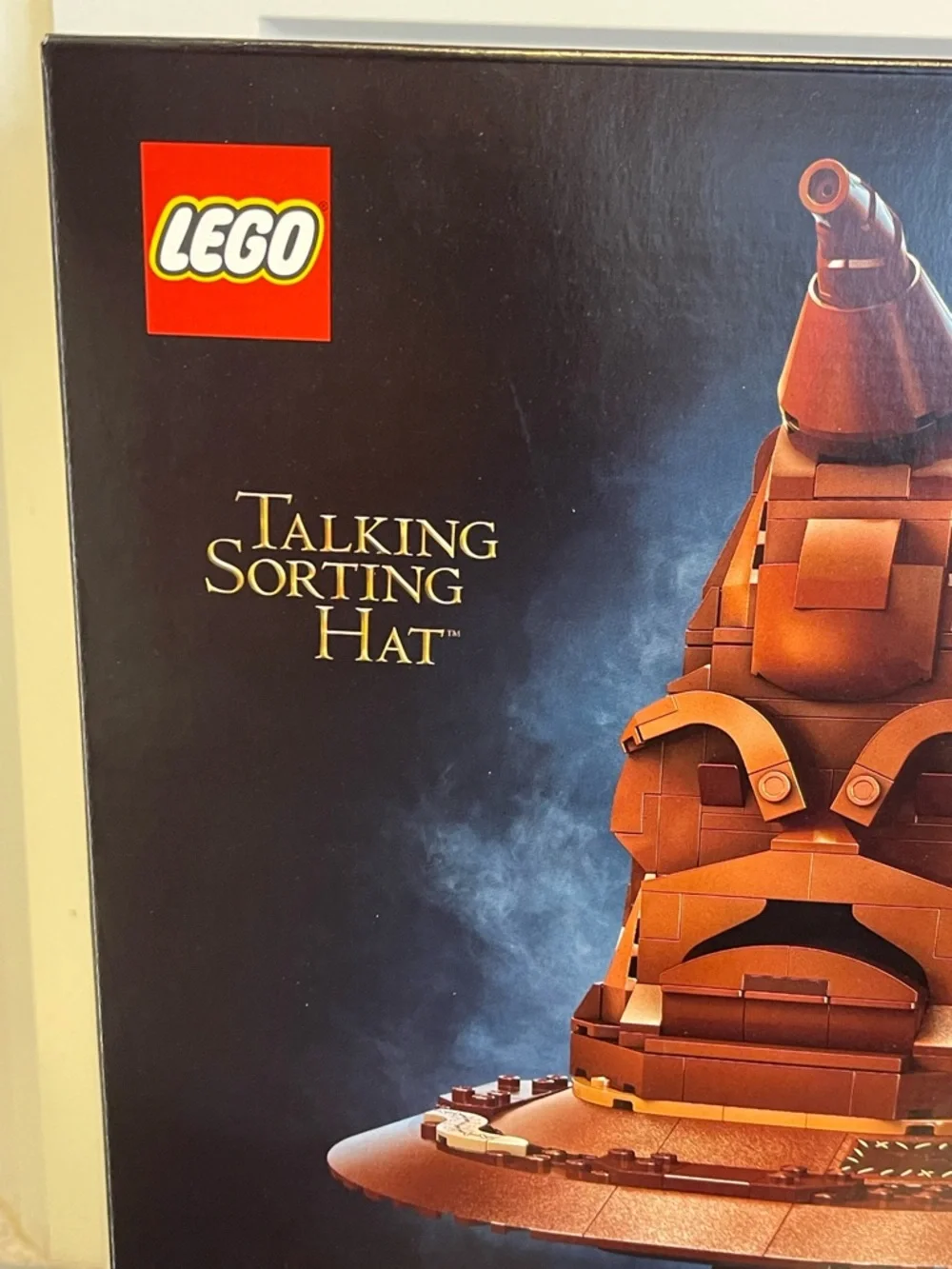 LEGO Harry Potter Talking Sorting Hat Set Hogwarts Hat 76429 561Pcs 18+ NIP - Picture 4 of 11